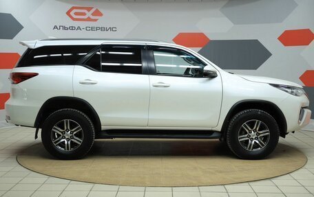 Toyota Fortuner II, 2018 год, 3 590 000 рублей, 4 фотография