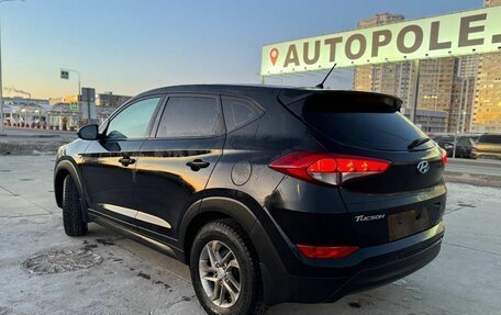 Hyundai Tucson III, 2016 год, 1 799 000 рублей, 4 фотография