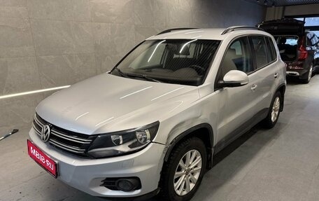 Volkswagen Tiguan I, 2012 год, 1 049 000 рублей, 1 фотография