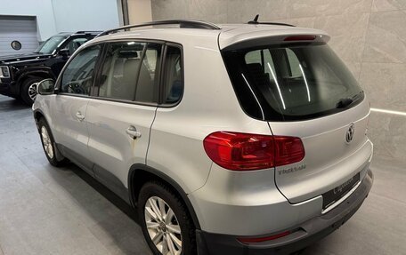 Volkswagen Tiguan I, 2012 год, 1 049 000 рублей, 6 фотография