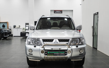 Mitsubishi Pajero III рестайлинг, 2005 год, 1 000 000 рублей, 2 фотография