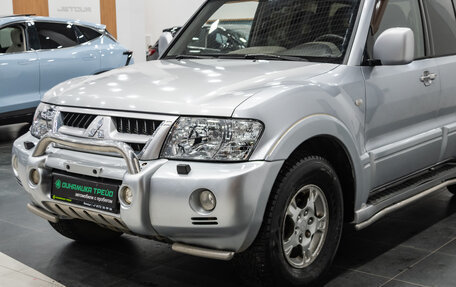 Mitsubishi Pajero III рестайлинг, 2005 год, 1 000 000 рублей, 3 фотография