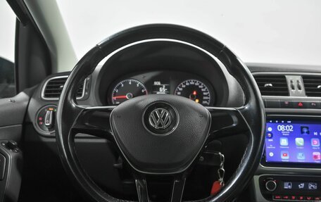 Volkswagen Polo VI (EU Market), 2015 год, 860 000 рублей, 8 фотография