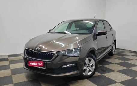 Skoda Rapid II, 2021 год, 1 550 000 рублей, 1 фотография