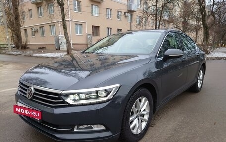 Volkswagen Passat B8 рестайлинг, 2018 год, 2 150 000 рублей, 26 фотография