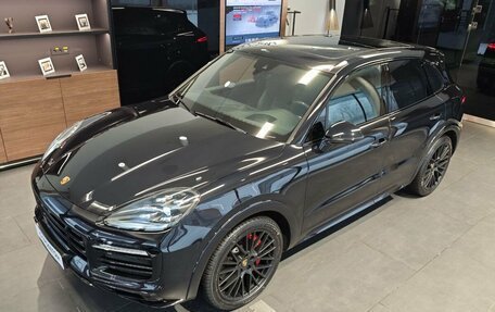 Porsche Cayenne III, 2021 год, 13 897 000 рублей, 3 фотография