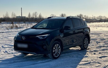 Toyota RAV4, 2018 год, 3 000 000 рублей, 6 фотография