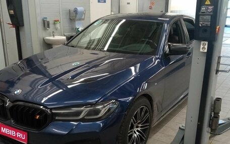 BMW 5 серия, 2018 год, 4 056 000 рублей, 1 фотография