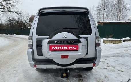 Mitsubishi Pajero IV, 2012 год, 2 200 000 рублей, 2 фотография