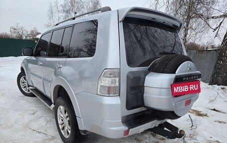 Mitsubishi Pajero IV, 2012 год, 2 200 000 рублей, 3 фотография