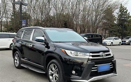 Toyota Highlander III, 2021 год, 3 500 000 рублей, 3 фотография