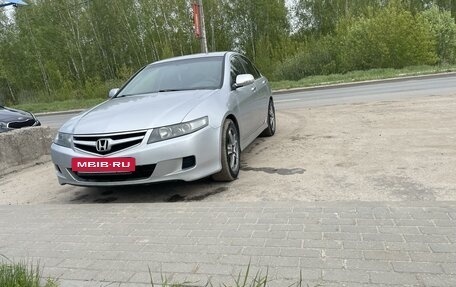 Honda Accord VII рестайлинг, 2006 год, 1 050 000 рублей, 3 фотография