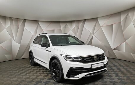 Volkswagen Tiguan II, 2021 год, 4 297 700 рублей, 3 фотография