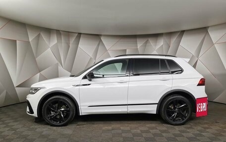 Volkswagen Tiguan II, 2021 год, 4 297 700 рублей, 5 фотография