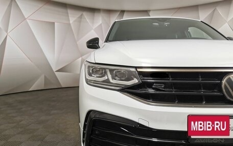 Volkswagen Tiguan II, 2021 год, 4 297 700 рублей, 19 фотография