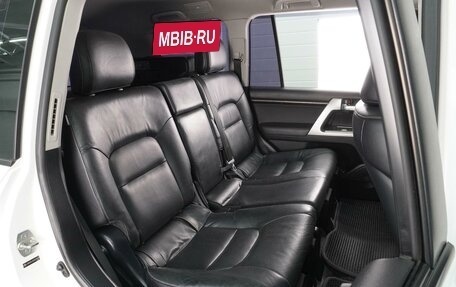 Toyota Land Cruiser 200, 2012 год, 3 150 000 рублей, 7 фотография