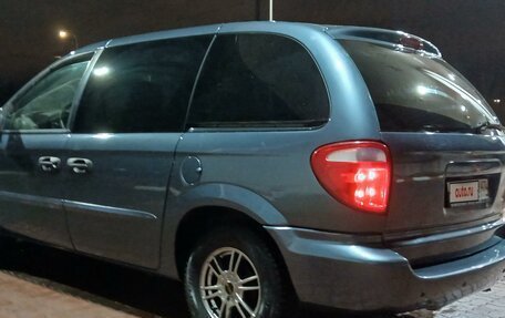 Chrysler Voyager IV, 2002 год, 620 000 рублей, 4 фотография