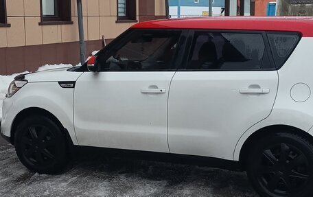 KIA Soul II рестайлинг, 2016 год, 1 400 000 рублей, 8 фотография