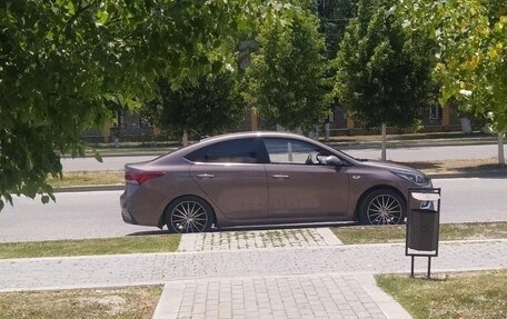 Hyundai Solaris II рестайлинг, 2017 год, 1 490 000 рублей, 7 фотография