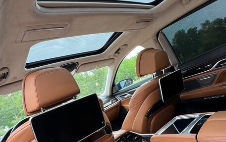 BMW 7 серия, 2017 год, 4 250 000 рублей, 13 фотография