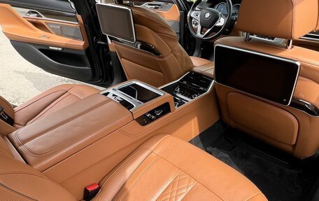 BMW 7 серия, 2017 год, 4 250 000 рублей, 11 фотография