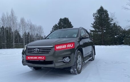 Toyota RAV4, 2010 год, 1 900 000 рублей, 2 фотография