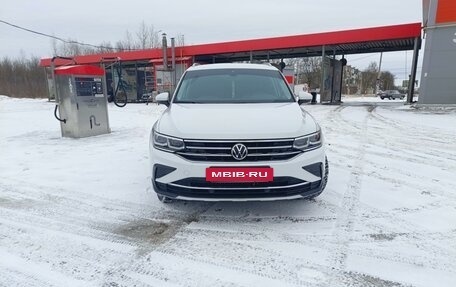 Volkswagen Tiguan II, 2021 год, 3 750 000 рублей, 8 фотография