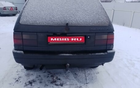 Volkswagen Passat B3, 1992 год, 130 000 рублей, 2 фотография