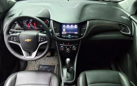 Chevrolet Trax, 2021 год, 1 120 000 рублей, 8 фотография