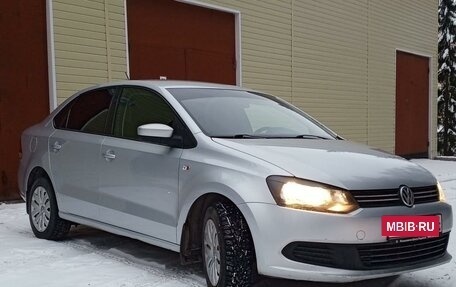 Volkswagen Polo VI (EU Market), 2015 год, 1 150 000 рублей, 2 фотография