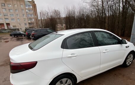 KIA Rio III рестайлинг, 2015 год, 875 000 рублей, 4 фотография