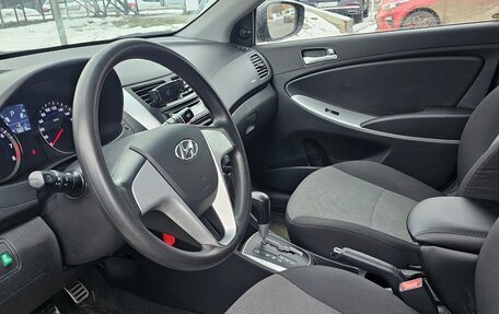 Hyundai Solaris II рестайлинг, 2012 год, 1 090 000 рублей, 9 фотография