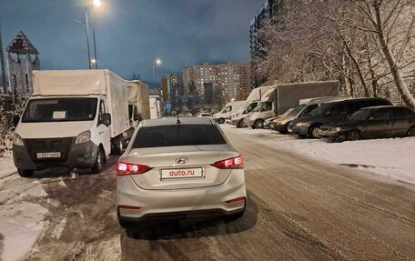 Hyundai Solaris II рестайлинг, 2018 год, 1 100 000 рублей, 7 фотография