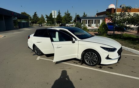 Hyundai Sonata VIII, 2020 год, 2 390 000 рублей, 4 фотография