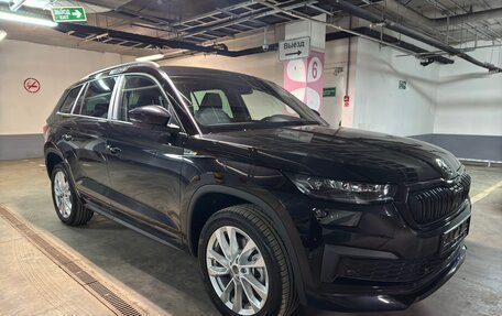 Skoda Kodiaq, 2024 год, 5 700 000 рублей, 2 фотография