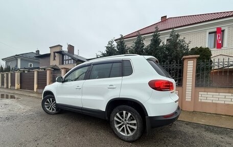 Volkswagen Tiguan I, 2013 год, 2 250 000 рублей, 2 фотография