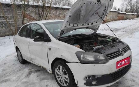 Volkswagen Polo VI (EU Market), 2010 год, 391 000 рублей, 4 фотография