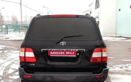 Toyota Land Cruiser 100 рестайлинг 2, 2006 год, 1 850 000 рублей, 9 фотография