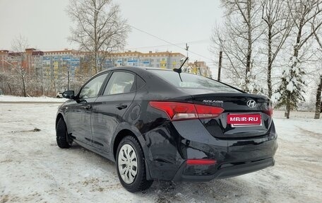 Hyundai Solaris II рестайлинг, 2018 год, 1 400 000 рублей, 4 фотография