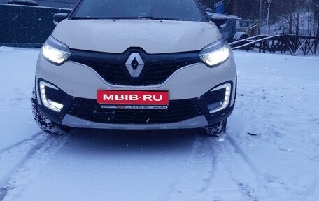 Renault Kaptur I рестайлинг, 2018 год, 1 650 000 рублей, 1 фотография