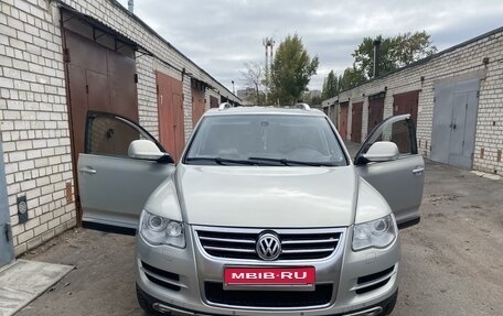 Volkswagen Touareg III, 2009 год, 1 300 000 рублей, 1 фотография