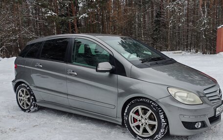 Mercedes-Benz B-Класс, 2005 год, 700 000 рублей, 3 фотография