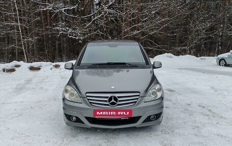 Mercedes-Benz B-Класс, 2005 год, 700 000 рублей, 2 фотография