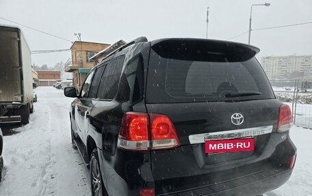 Toyota Land Cruiser 200, 2008 год, 2 650 000 рублей, 6 фотография