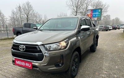 Toyota Hilux VIII, 2022 год, 5 206 000 рублей, 1 фотография