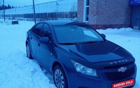 Chevrolet Cruze II, 2012 год, 750 000 рублей, 4 фотография