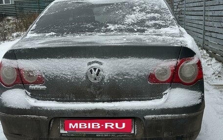 Volkswagen Passat B6, 2007 год, 380 000 рублей, 4 фотография