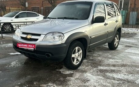 Chevrolet Niva I рестайлинг, 2013 год, 465 000 рублей, 2 фотография