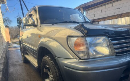 Toyota Land Cruiser Prado 90 рестайлинг, 1997 год, 1 300 000 рублей, 2 фотография