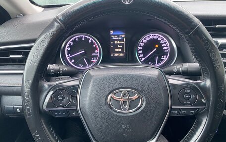 Toyota Camry, 2019 год, 1 999 999 рублей, 13 фотография